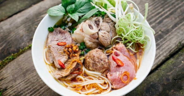Top quán bún bò ở Thủ Đức ngon rẻ