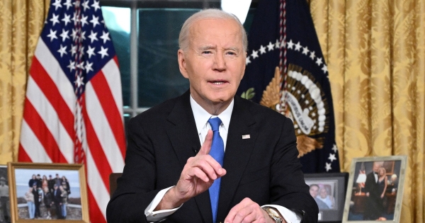 Ông Biden phát biểu lần cuối tại Phòng Bầu Dục trước khi rời Nhà Trắng