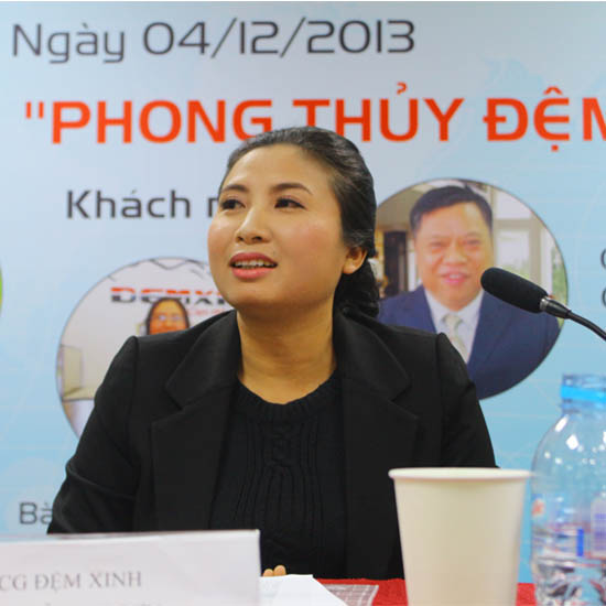 Đang giao lưu Trường quay trực tuyến Phong thủy đệm