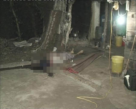 Đồng Nai: Một phụ nữ chết sau nhà, tay bị chặt đứt