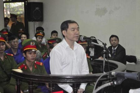 Khổ như vợ... đại gia!