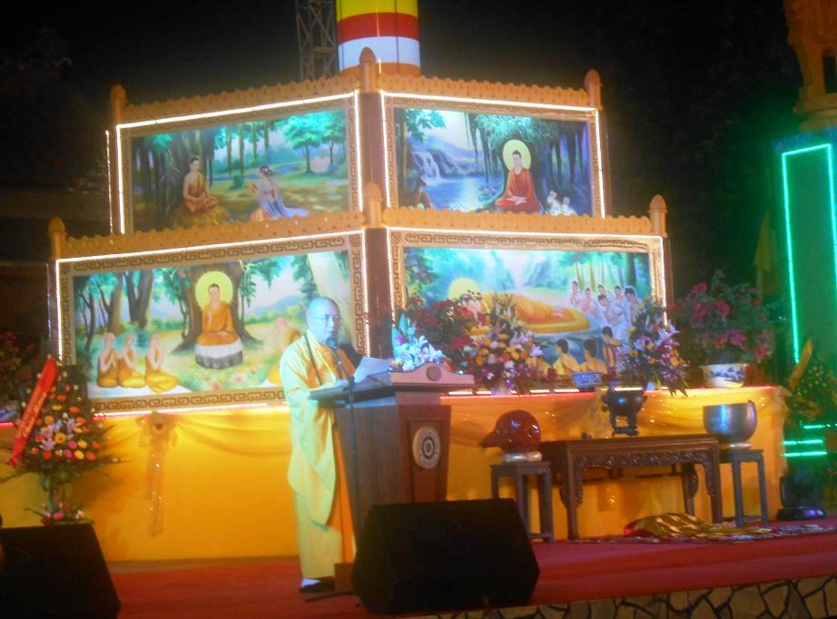 Huế: Lễ chính thức Đại lễ Phật đản Vesak 2014