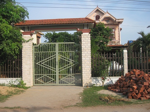 Hệ lụy sau vụ án “cướp gỗ huê”: Kiếm tìm sự thật trong lao lý