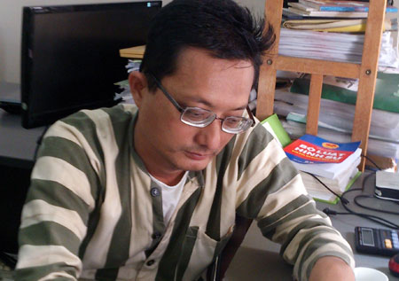 Bắt giữ một giảng viên làm bằng đại học giả