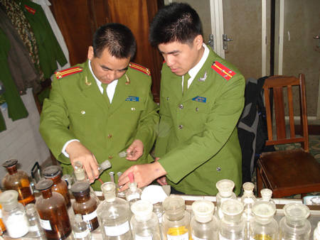 Kỹ thuật hình sự phá án: Khi thủ phạm các vụ “án tình” kêu oan Kỹ thuật hình sự phá án: Khi thủ phạm các vụ “án tình” kêu oan