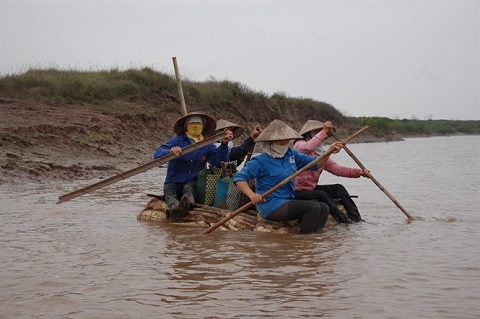 Về nơi đàn bà được ví như loài cò