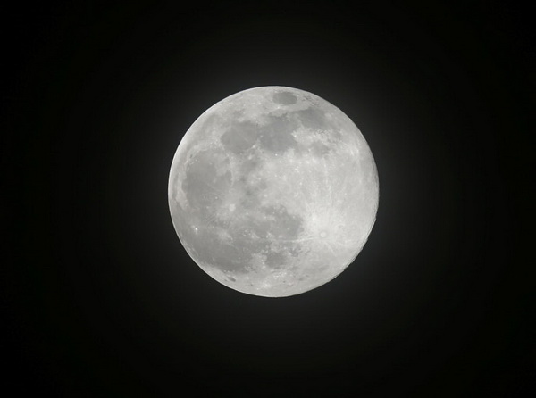 Ngỡ ngàng với vẻ đẹp của “siêu trăng