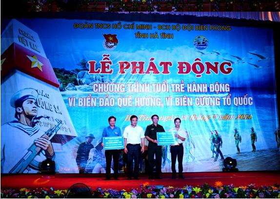 Tuổi trẻ Hà Tĩnh hướng về biển, đảo và quê hương