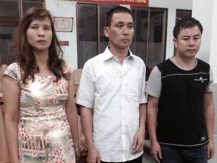 Phát giác đường dây làm hộ chiếu giả đi Mỹ