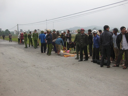 Va chạm với xe tải, một người tử vong tại chỗ