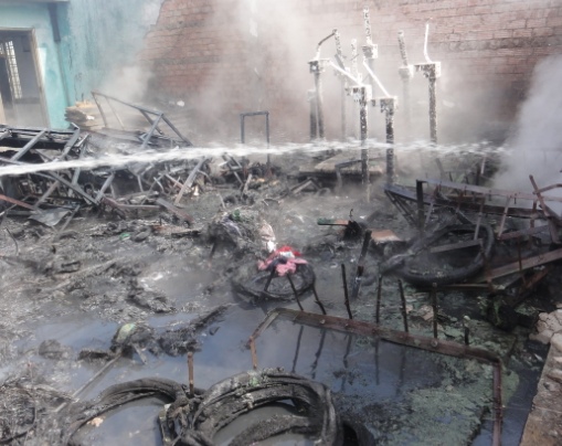 Đà Nẵng: Cháy lớn tại xí nghiệp môi trường Ngũ Hành Sơn