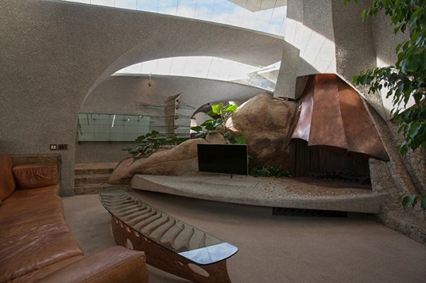 Biệt thự độc 3 triệu đô giữa sa mạc