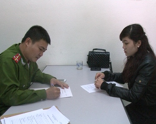 Tóm gọn đường dây  tiêu thụ điện thoại Iphone 