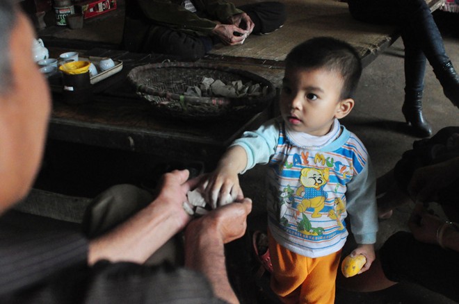 Nướng đất để ăn ở Vĩnh Phúc