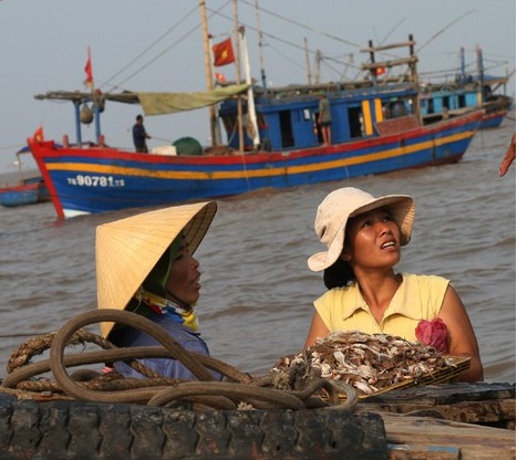 Cuộc sống nhọc nhằn ở ngôi làng có gần 200 góa phụ