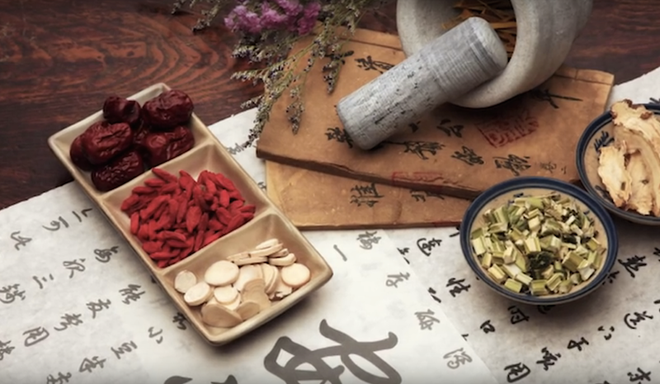 Y văn Trung Quốc từng ghi nhận một cụ ông sống đến 256 tuổi và đây là bí quyết trường thọ của ông - Ảnh 2. Y văn Trung Quốc từng ghi nhận một cụ ông sống đến 256 tuổi và đây là bí quyết trường thọ của ông - Ảnh 2.