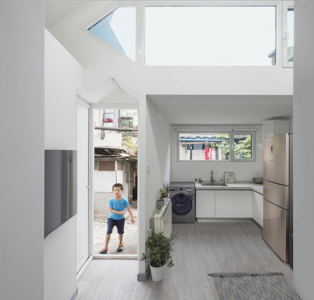 Thật khó tin, căn nhà tuyệt đẹp này chỉ mất hơn 200 triệu đồng và 1 ngày để hoàn thành - Ảnh 4. Thật khó tin, căn nhà tuyệt đẹp này chỉ mất hơn 200 triệu đồng và 1 ngày để hoàn thành - Ảnh 4.