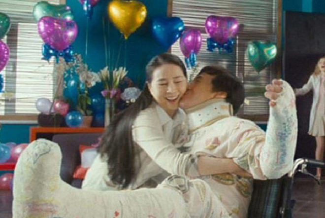 Phụng Kiều: Đệ nhất mỹ nhân nhưng cam chịu làm người đàn bà đứng sau gian bếp nhà Thành Long - Ảnh 9. Phụng Kiều: Đệ nhất mỹ nhân nhưng cam chịu làm người đàn bà đứng sau gian bếp nhà Thành Long - Ảnh 9.