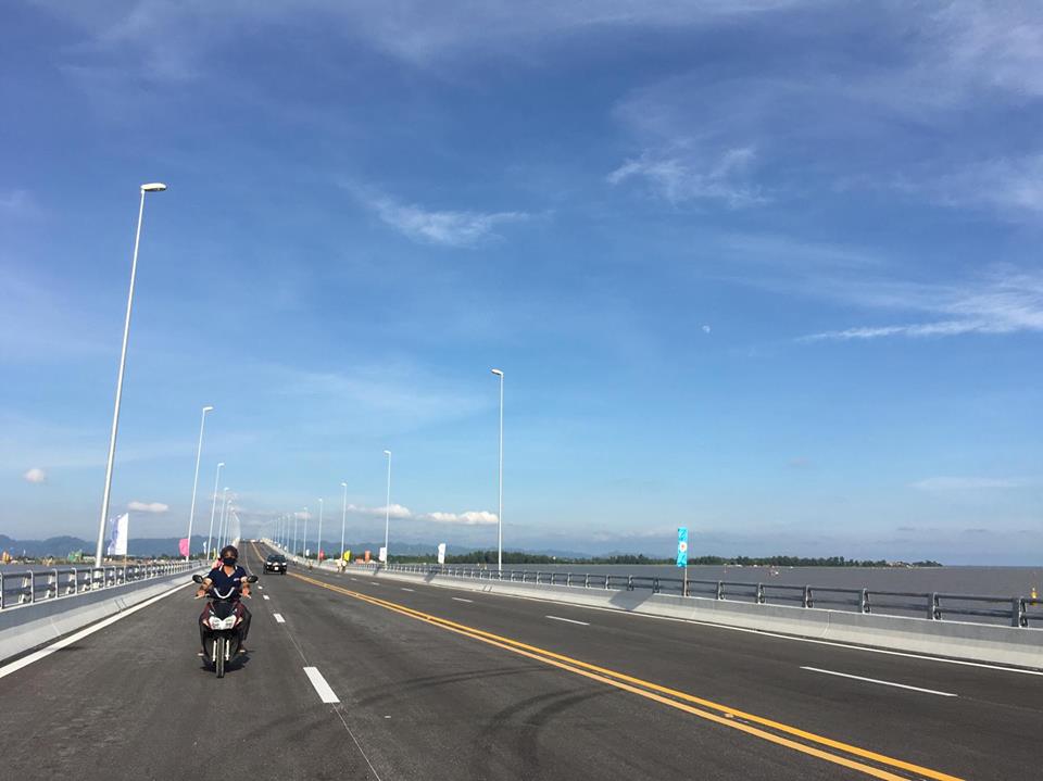 Chính trị - Xã hội - Quốc khánh 2/9, nô nức thăm cầu vượt biển dài nhất Việt Nam (Hình 20).