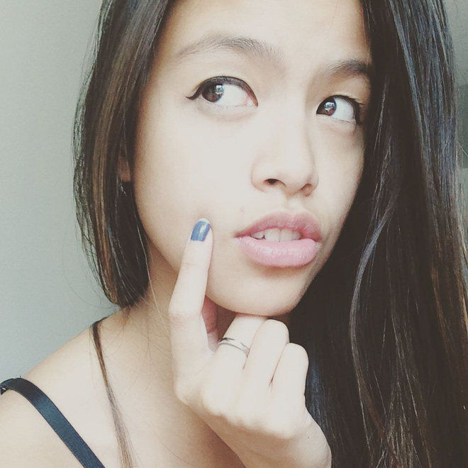 Dư luận Hồng Kông bức xúc vì Hoa hậu 2017 răng hô xấu xí, Á hậu lại có nhan sắc tuyệt trần - Ảnh 12. Dư luận Hồng Kông bức xúc vì Hoa hậu 2017 răng hô xấu xí, Á hậu lại có nhan sắc tuyệt trần - Ảnh 12.