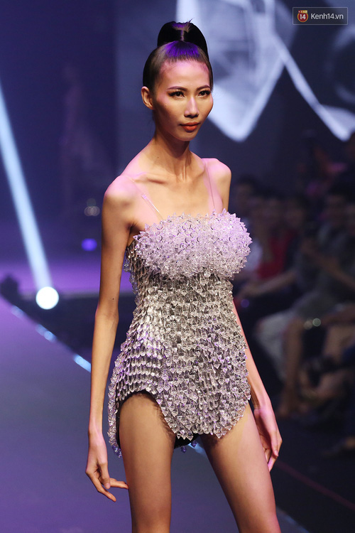 Sự thật đằng sau thân hình gầy trơ xương của Cao Ngân trong đêm chung kết Next Top Model - Ảnh 3. Sự thật đằng sau thân hình gầy trơ xương của Cao Ngân trong đêm chung kết Next Top Model - Ảnh 3.