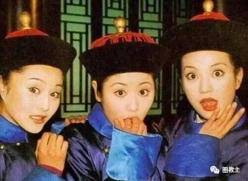 Mặc mọi scandal cãi vã, hình ảnh đẹp của Hoàn Châu Cách Cách còn mãi trong lòng khán giả - Ảnh 3. Mặc mọi scandal cãi vã, hình ảnh đẹp của Hoàn Châu Cách Cách còn mãi trong lòng khán giả - Ảnh 3.