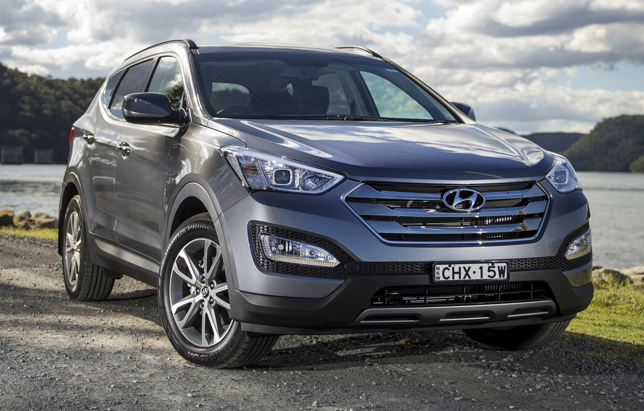 Xe++ - 298 xe Hyundai SantaFe bị triệu hồi do lỗi nguy cơ gây cháy