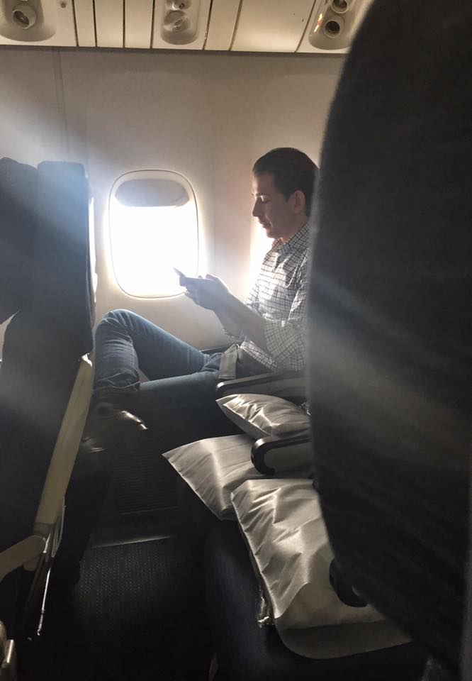 Chân dung ứng cử viên Thủ tướng Áo: trẻ trung, thần thái ngời ngời lại sở hữu vẻ ngoài đẹp xuất sắc - Ảnh 5.