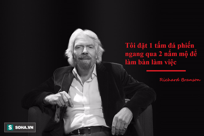 Chiếc bàn làm việc đặt ngang qua 2 nấm mộ của vị tỷ phú giàu có - Ảnh 1. Chiếc bàn làm việc đặt ngang qua 2 nấm mộ của vị tỷ phú giàu có - Ảnh 1.