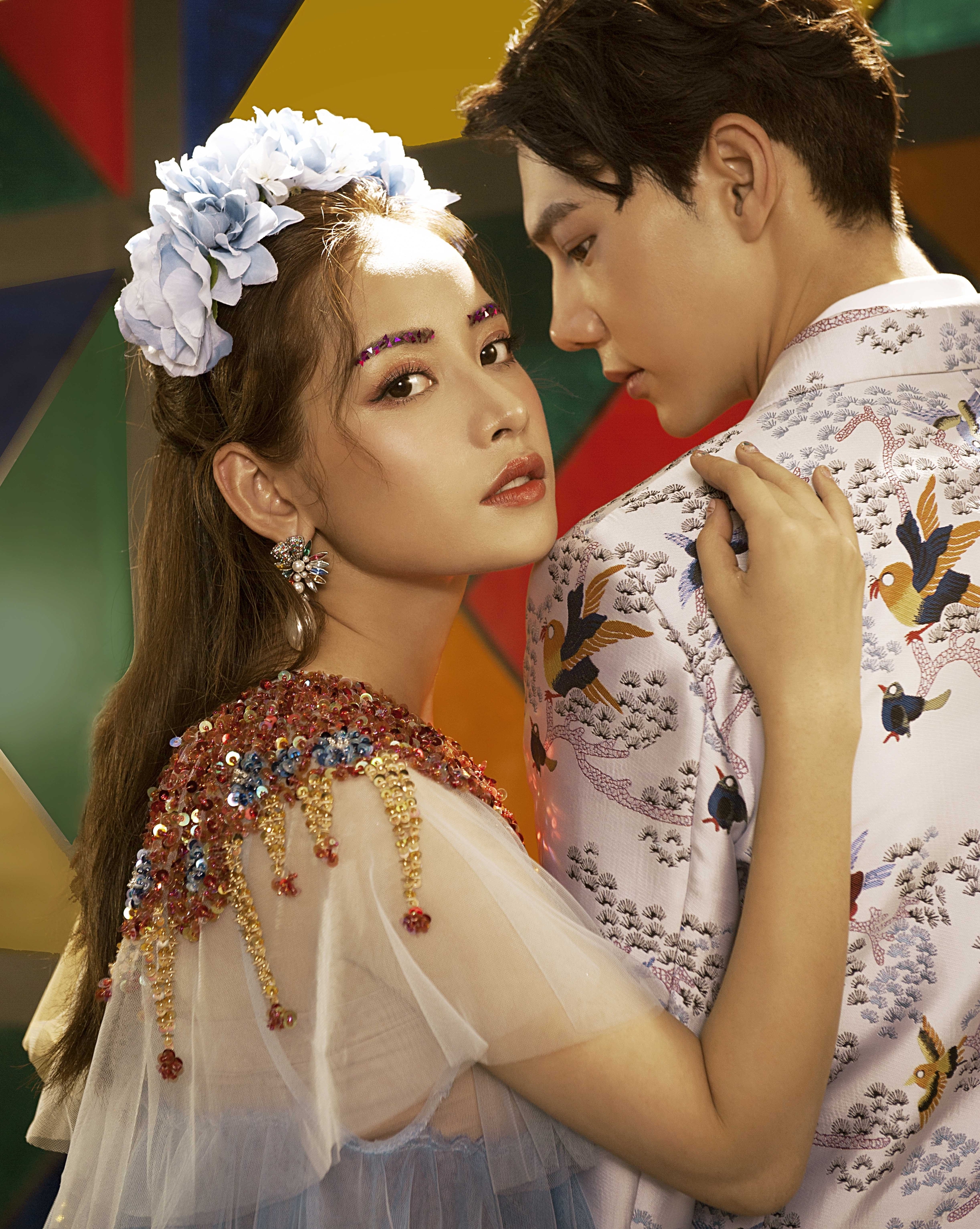 Sau MV chào sân nhiều tranh cãi, Chi Pu phát hành MV debut đậm màu Kpop cùng bạn diễn điển trai xứ Hàn - Ảnh 2. Sau MV chào sân nhiều tranh cãi, Chi Pu phát hành MV debut đậm màu Kpop cùng bạn diễn điển trai xứ Hàn - Ảnh 2.