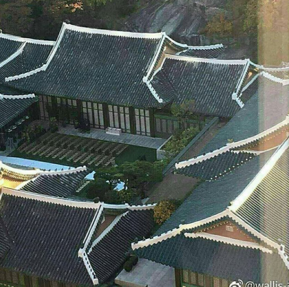 [TRỰC TIẾP TỪ HÀN QUỐC] Siêu đám cưới Song Hye Kyo - Song Joong Ki: Song Hye Kyo đã đến địa điểm cưới, dàn siêu xe rước dâu lộ diện - Ảnh 15.