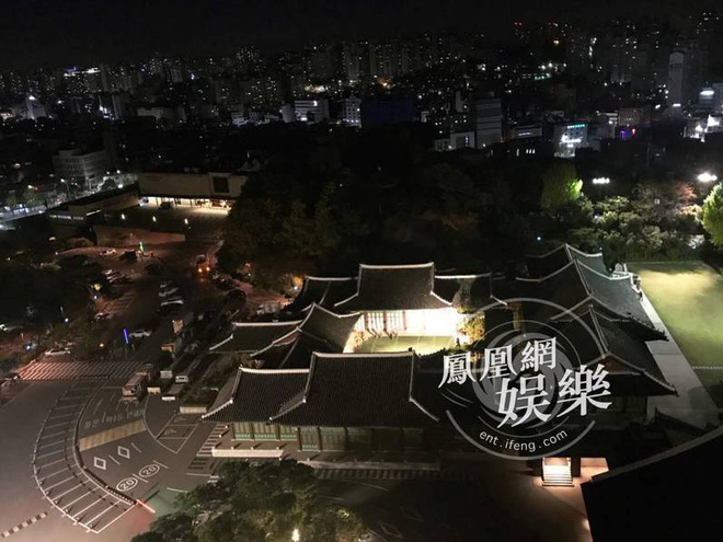 [TRỰC TIẾP TỪ HÀN QUỐC] Siêu đám cưới Song Hye Kyo - Song Joong Ki: Song Hye Kyo đã đến địa điểm cưới, dàn siêu xe rước dâu lộ diện - Ảnh 21.