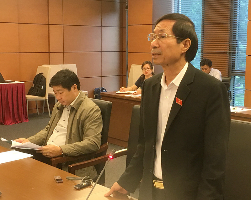 thật kỳ lạ khi con cán bộ mới 19 tuổi mà có biệt phủ nguy nga hình 3 that ky la khi con can bo moi 19 tuoi ma co biet phu nguy nga hinh 3