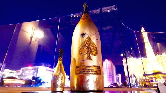  Khám phá dịch vụ siêu xa xỉ trị giá 250.000 USD/đêm tại Las Vegas chỉ dành cho giới siêu giàu  - Ảnh 4.