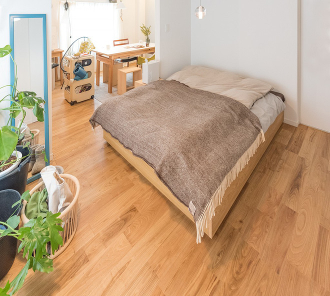 Căn hộ nhỏ mà có võ thế này thì vợ chồng trẻ dù kĩ tính đến đâu cũng mê tít mà thôi - Ảnh 8.