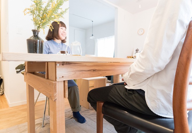 Căn hộ nhỏ mà có võ thế này thì vợ chồng trẻ dù kĩ tính đến đâu cũng mê tít mà thôi - Ảnh 4.