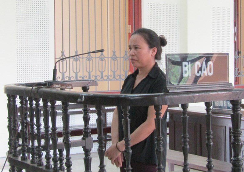 Hồ sơ điều tra - Bản án chát đắng cho những 'bóng hồng' không chán cơm... tù