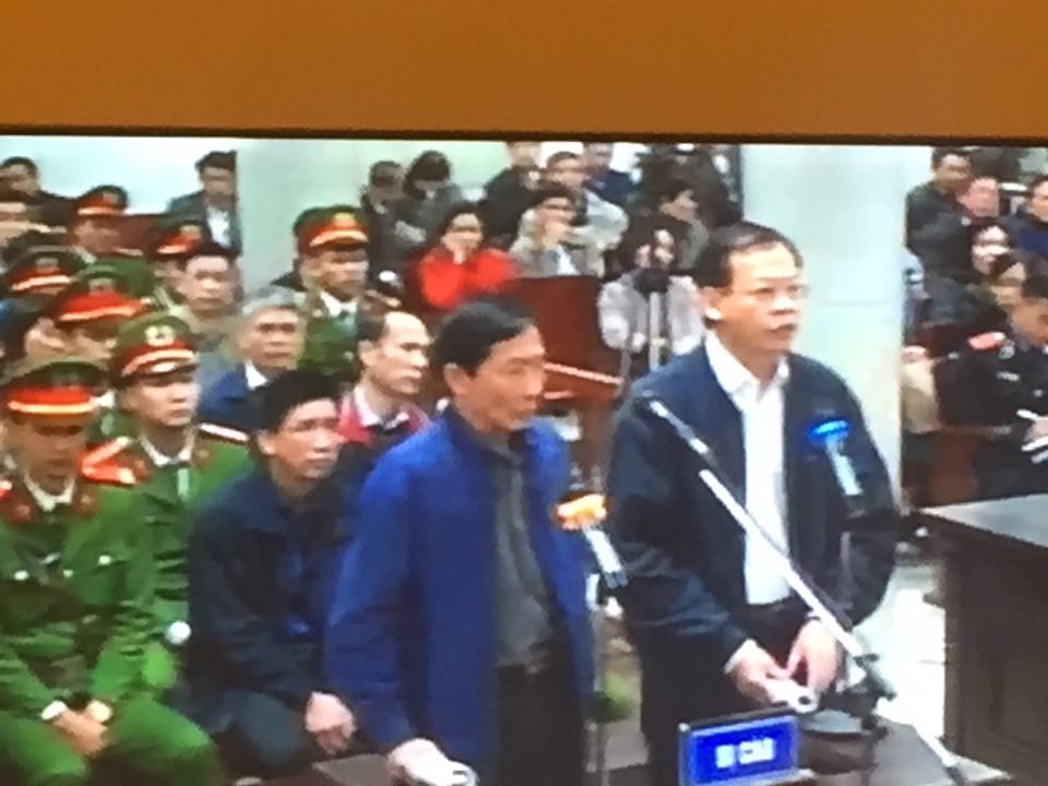 Hồ sơ điều tra - Xét xử ông Đinh La Thăng: Biết sai vẫn ký không thì sẽ bất lợi với tôi (Hình 2).