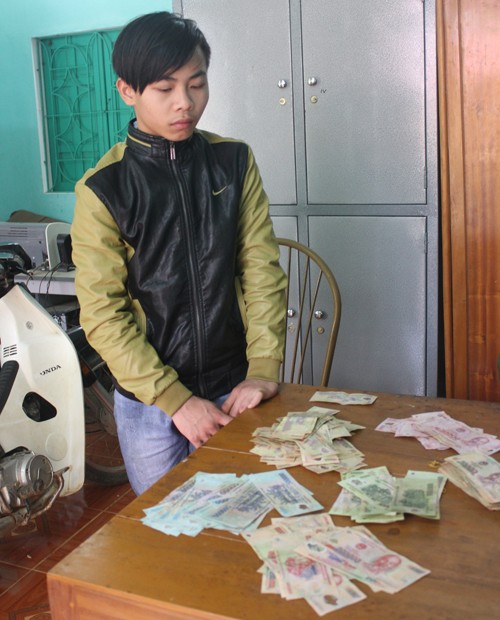 An ninh - Hình sự - Trộm tiền vào mùng 1 Tết, đối tượng bị bắt sau 17 giờ trốn chạy