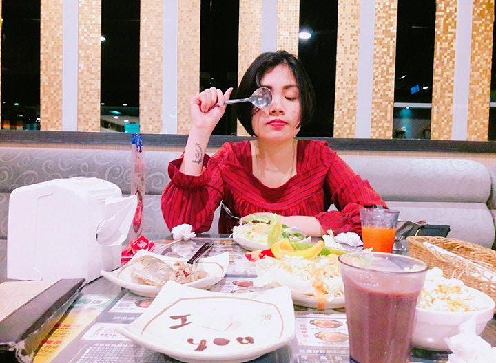 Cộng đồng mạng - 60 lần xin việc thất bại vì xấu xí, 9X “lột xác” không cần phẫu thuật thẩm mỹ (Hình 6).