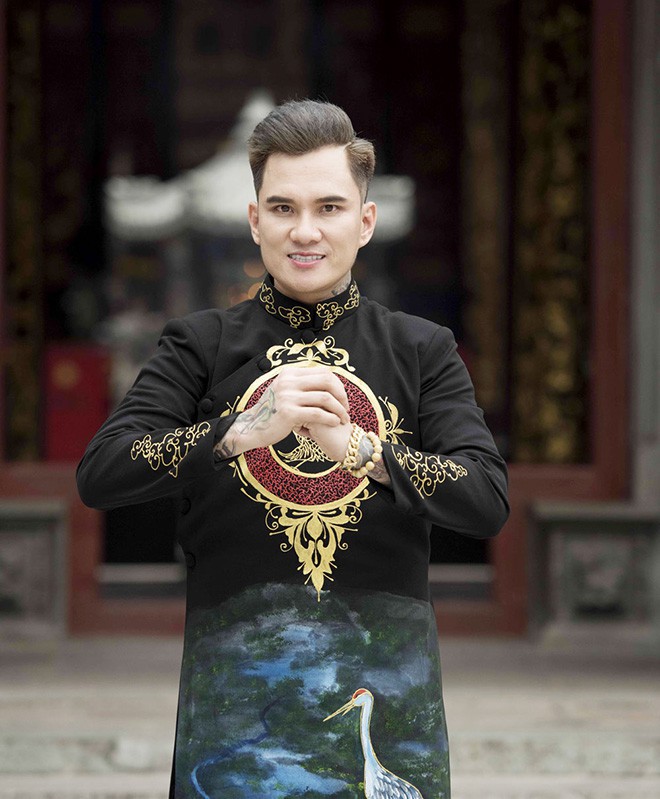 Bị gắn mác ca sĩ hội chợ, nhưng những tiết lộ này về mức cát-sê của họ đều khiến người khác giật mình - Ảnh 2. Bị gắn mác ca sĩ hội chợ, nhưng những tiết lộ này về mức cát-sê của họ đều khiến người khác giật mình - Ảnh 2.