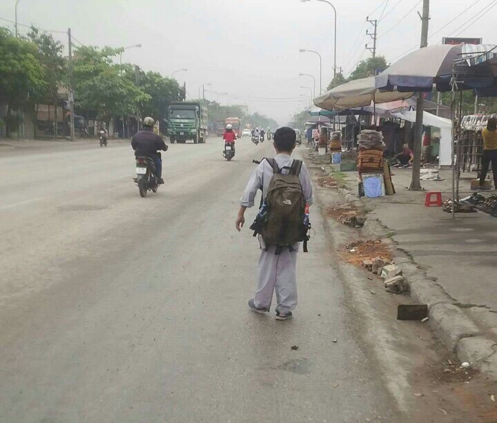 Tin nhanh - Chàng trai 8X bị khuyết tật vận động, đi bộ xuyên Việt đề cao nghĩa cử hiến mô tạng