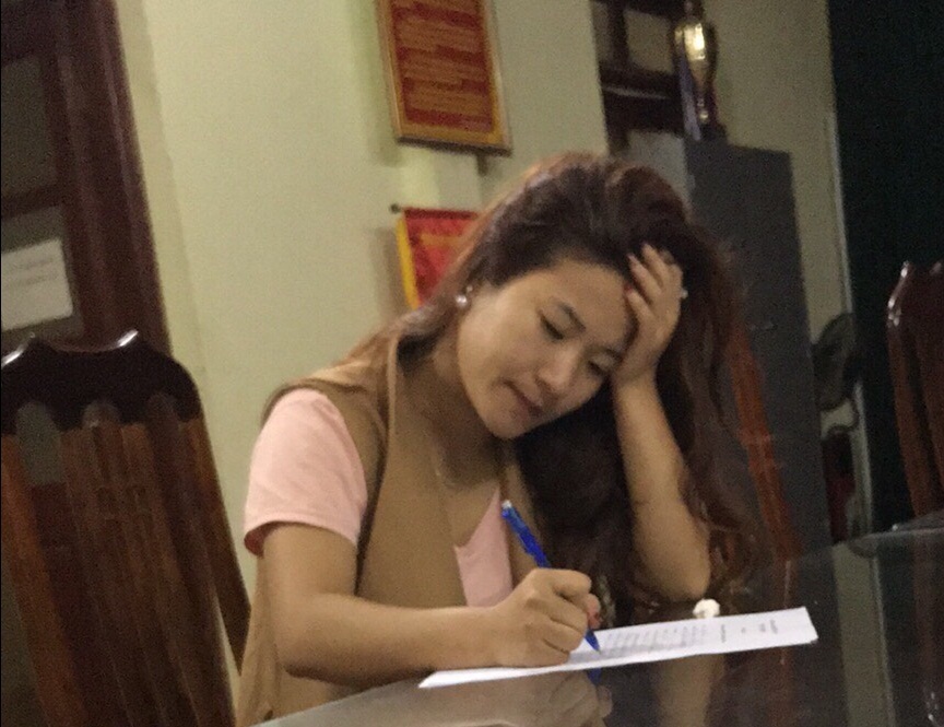 An ninh - Hình sự - Triệt xóa 2 tụ điểm đánh bạc dưới hình thức lô đề, 1“hotgirl” bị tạm giữ (Hình 2).