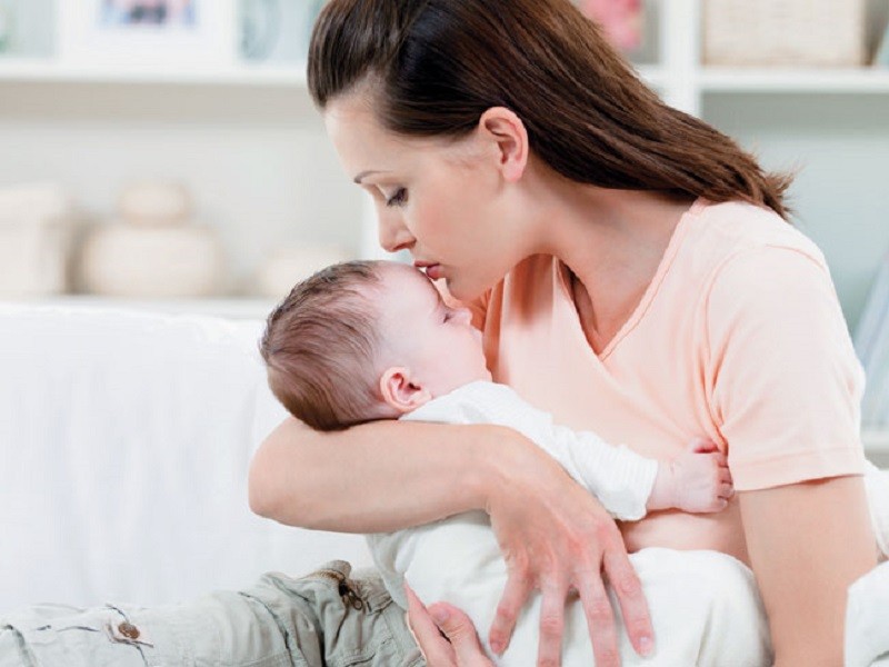 Cộng đồng mạng - Mẹ trẻ lo lắng vì thói quen sử dụng điều hòa của chồng khiến con bị bệnh