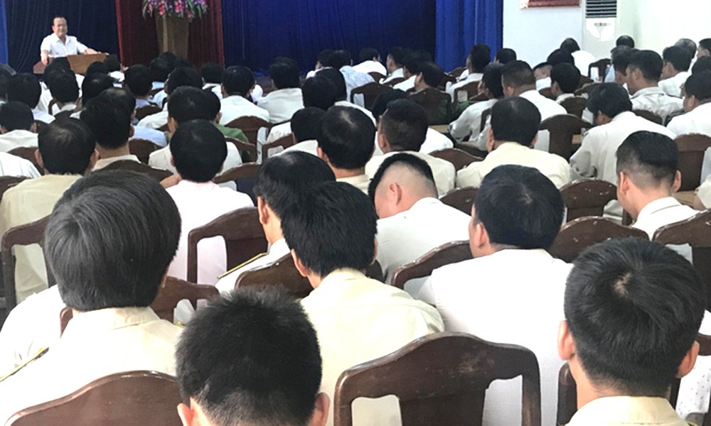 Tin nhanh - Trưởng đội kiểm tra quy tắc đô thị: Xấu hổ vì bức thư của học sinh