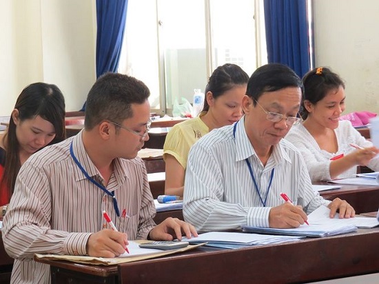 Giáo dục - Chấm thi THPT Quốc gia 2018: Mỏi mắt tìm điểm 10 môn Toán