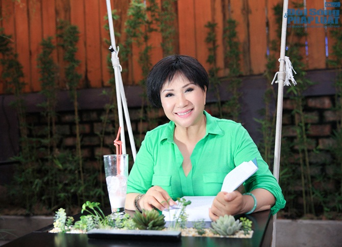 Lệ Thu: “Hạnh phúc với cuộc sống độc thân”