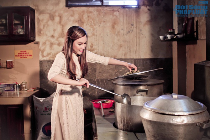 The X-Factor: Đội Hồ Quỳnh Hương chia sẻ yêu thương trước giờ G