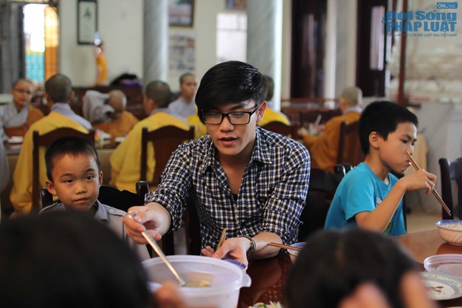 The X-Factor: Đội Hồ Quỳnh Hương chia sẻ yêu thương trước giờ G