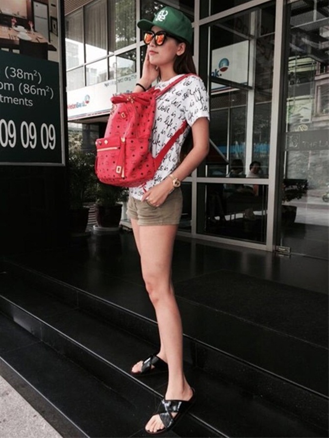Thời trang Hè 2014: Sự bùng nổ của thời trang dép lê